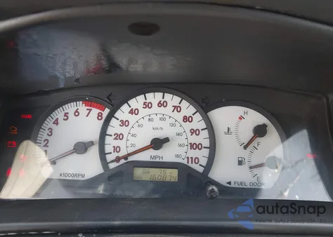 2003 Toyota Corolla S z USA, uszkodzony, nr VIN 1NXBR32E43Z107862